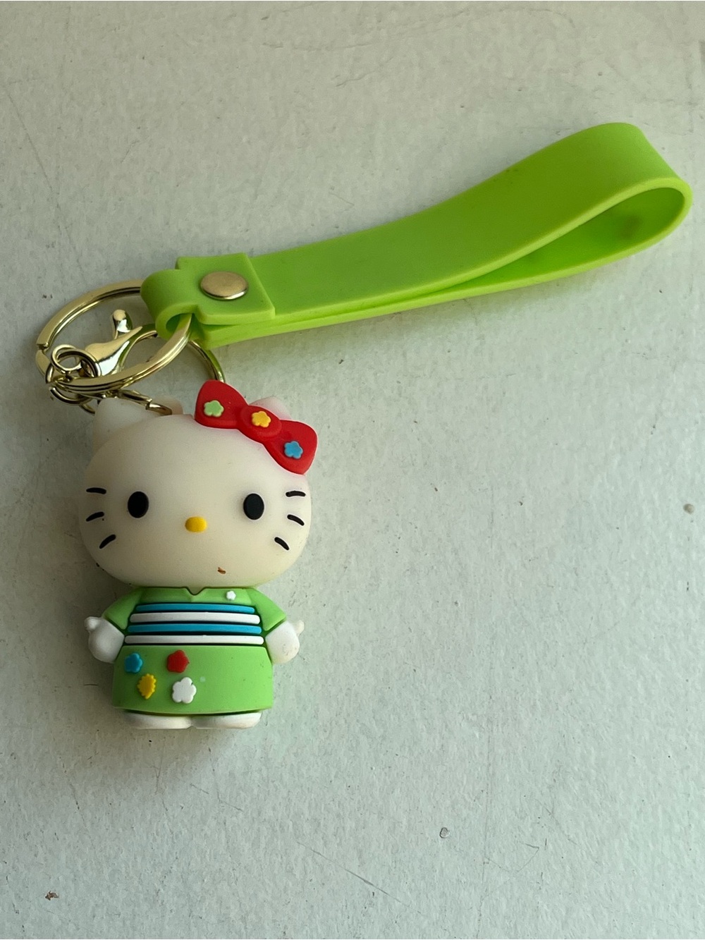 NWOT Hello Kitty Green Bow Silicone Wrist Strap Keychain Charm